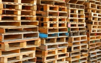 Handy tips on storing wooden pallets