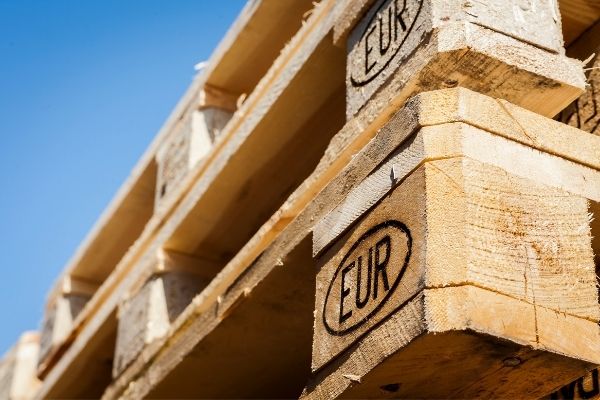 Exporting your pallets internationally using Euro Pallets