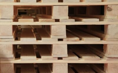 Timber heavy duty pallets for weighty products